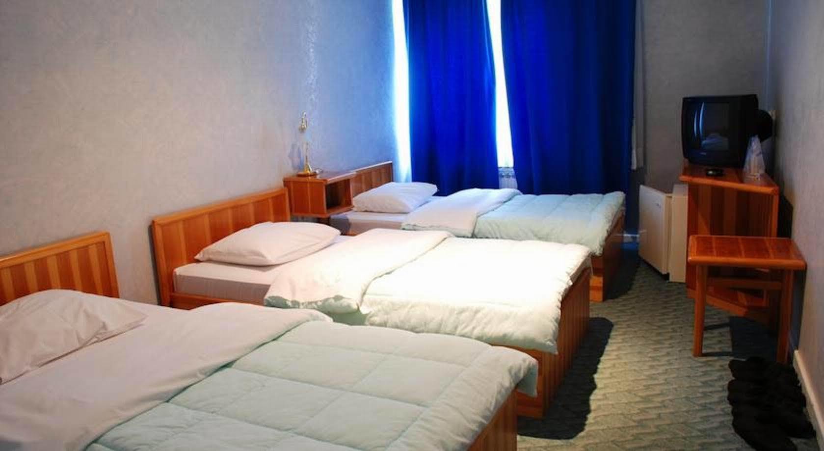 Hotel Imzit Dobrinja Sarajevo Buitenkant foto